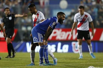 Sí hubo de Colo Colo y la UC: Curicó Unido estaría buscando jugar ante la U sin hinchas visitantes