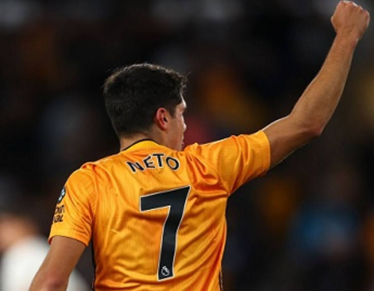WOLVERHAMPTON, ENGLAND - AUGUST 15: Pedro Neto of Wolverhampton Wanderers celebrates after scoring a goal to make it 1-0 during the UEFA Europa League Third Qualifying Round Second Leg between Wolverhampton Wanderers and FC Pyunik at Molineux on August 15, 2019 in Wolverhampton, England. (Photo by Robbie Jay Barratt - AMA/Getty Images)