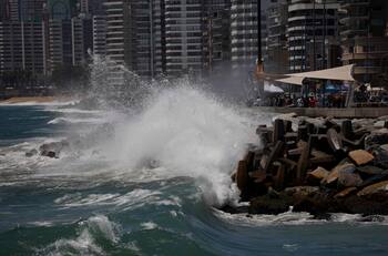 Armada da aviso de marejadas anormales en costas chilenas: ¿Qué sectores estarán bajo alerta?