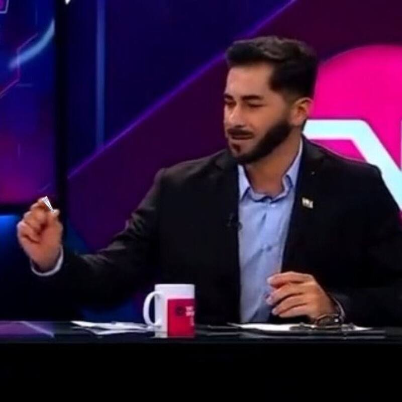 Los memes se tomaron redes sociales.