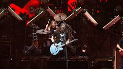 Con Dave Grohl sin contener sus lágrmas: Foo Fighters volvió a Los Angeles tras el fallecimiento de Taylor Hawkins