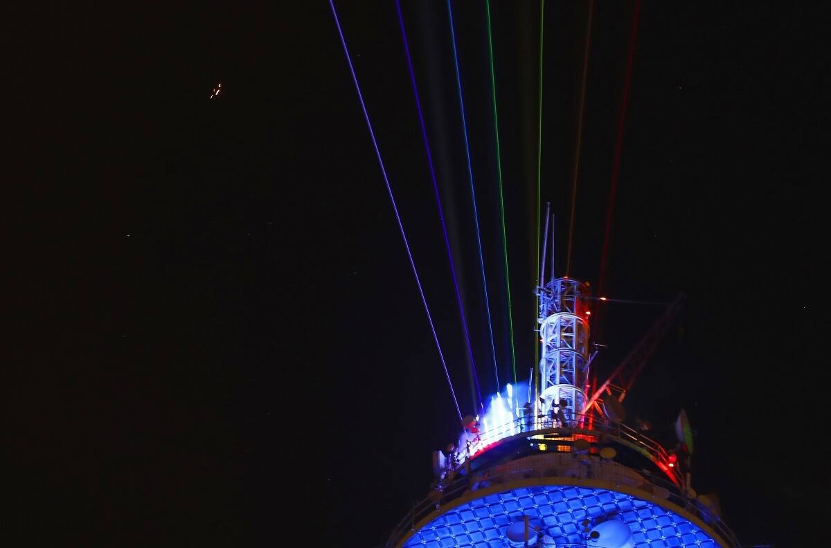 "El 2020 alcanzó a meter la cola": Entel se disculpó por fallido show de luces
