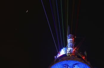 "El 2020 alcanzó a meter la cola": Entel se disculpó por fallido show de luces