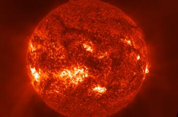 VIDEO | Satélite capta impresionante registro de explosión solar: ¿Qué efectos tiene en la Tierra?