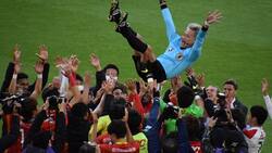 VIDEO| Japón es otra cosa: jugador se dejó amonestar como homenaje a árbitro que se retiró del fútbol