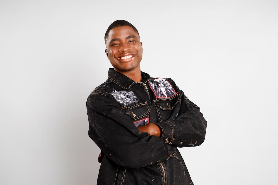 El haitiano regresa a Mundos Opuestos.