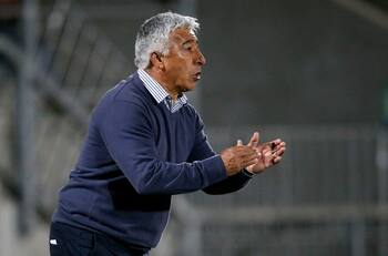 Osvaldo Hurtado dice que lo despidieron de Santa Cruz por criticar a los árbitros: "Al parecer hay que guardar silencio"