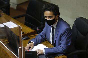 Segundo retiro: Gobierno y Chile Vamos acordaron eximir de impuestos a rentas inferiores a $1,5 millones