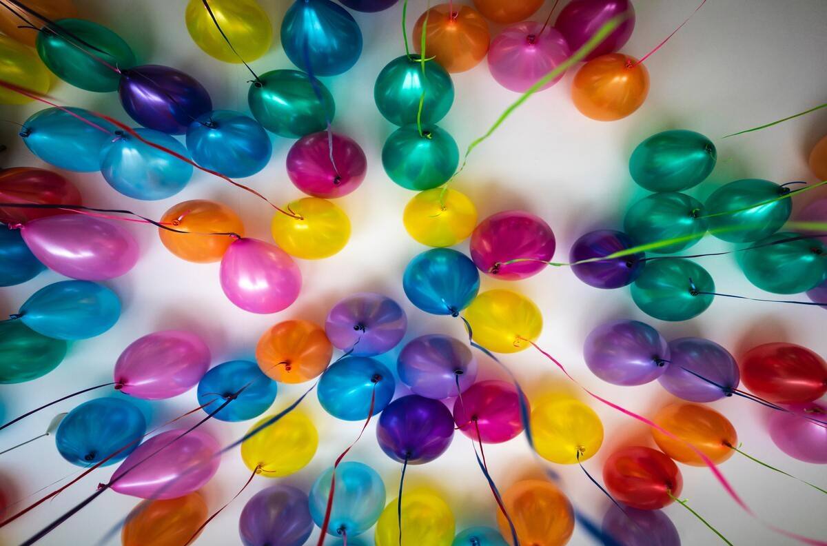 Año Nuevo: ¿De qué colores debes vestirte para atraer la abundancia económica?