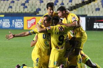 Ex capitán de Colo Colo y la UC está a una firma de convertirse en nuevo DT de U. de Concepción