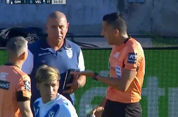 VIDEO | Con la presencia de Diego Valdés: árbitro argentino recibe un martillazo en Argentina