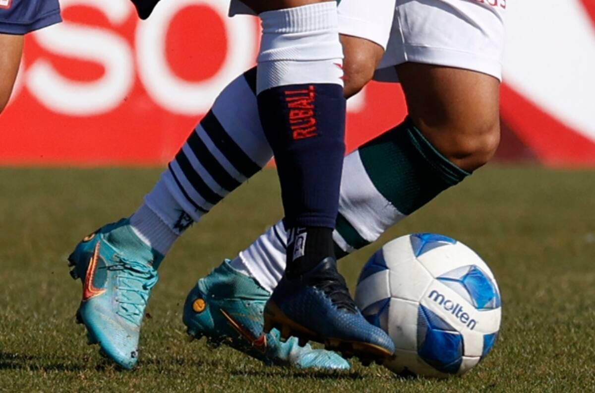 Sigue sin despegar: el drama que vive prometedor canterano de la UC en Primera B