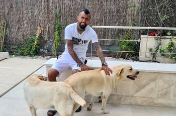 Vidal presentó a las mascotas de sus hijos: "Máquinas"