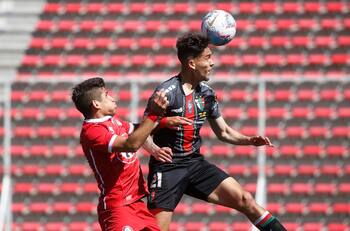 Henry Sanhueza y su reencuentro con Sierra en Palestino: "Sabe como juego, me conoce bastante"