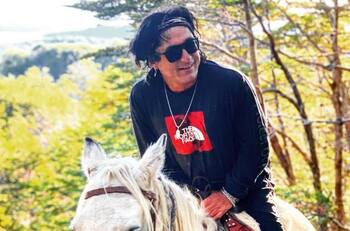 "Al menos tenemos comida gratis": Claudio Iturra estaba en Mall Alto Las Condes cuando fue la balacera