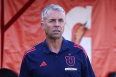Sería DT de un chileno: Gustavo Álvarez a un paso de tener club tras su salida de la U
