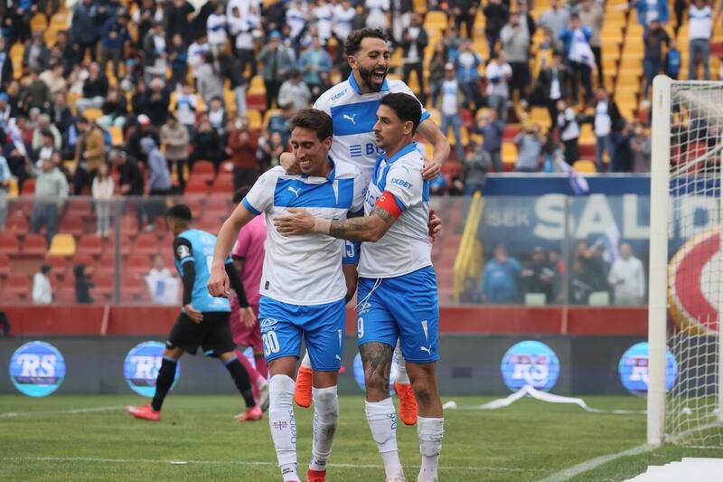 sigue sin convencer en Universidad Católica. Foto: Aton.