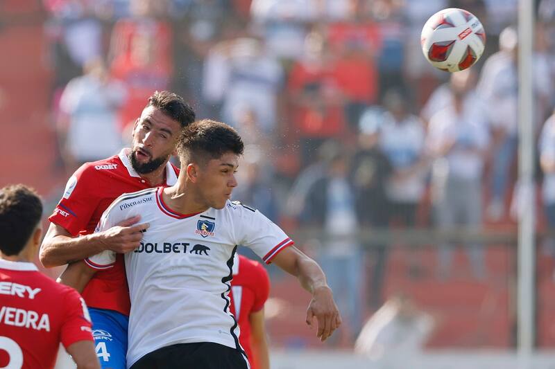 Clásico UC vs Colo Colo
