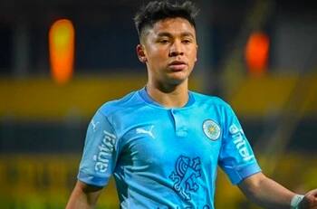 VIDEO | ¡Ojo Eduardo Berizzo! El doblete de Marcelo Allende en Uruguay con el que pide camiseta en La Roja