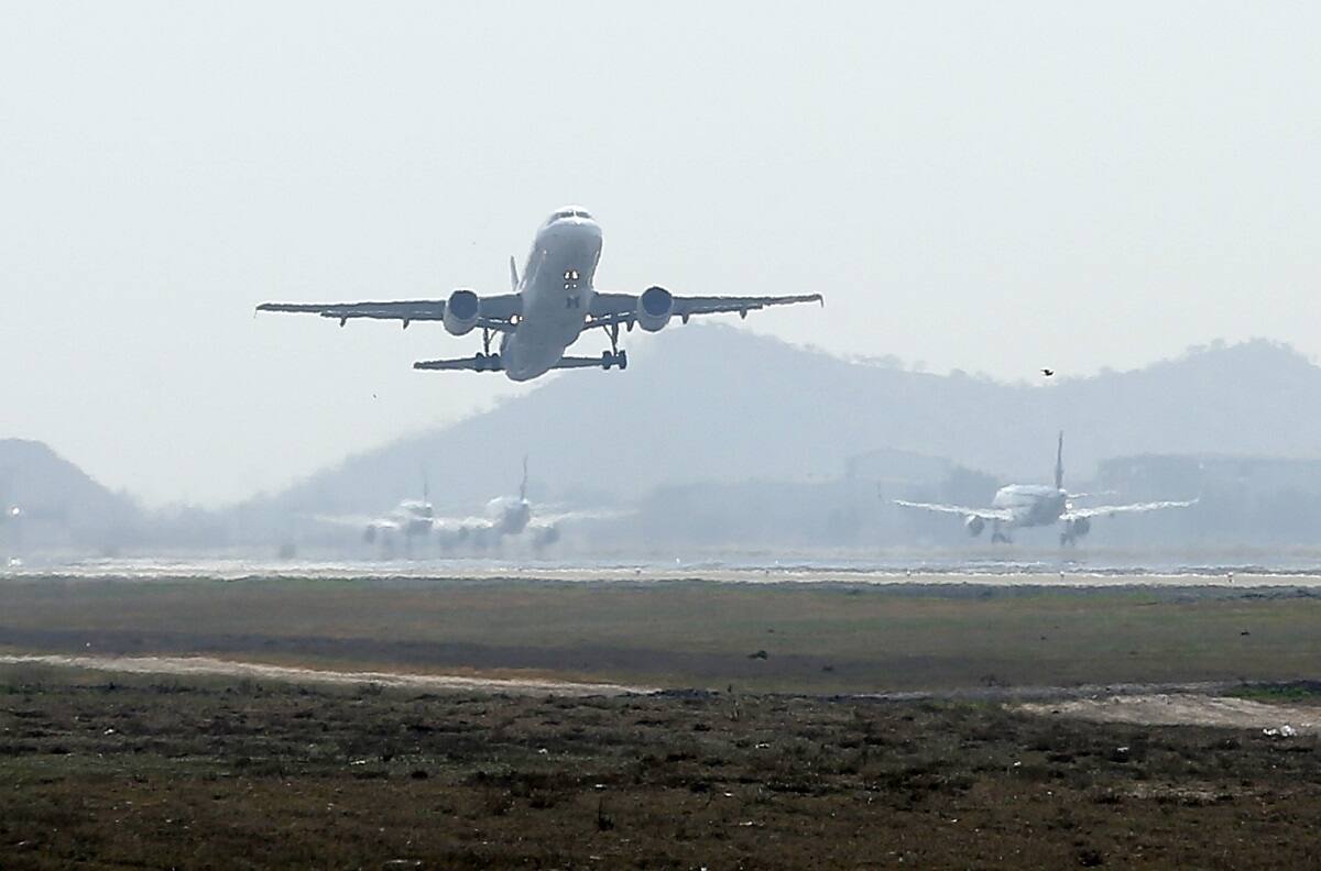 123 pasajeros y 9 tripulantes: Murieron todos los pasajeros del avión que se estrelló con una montaña en China