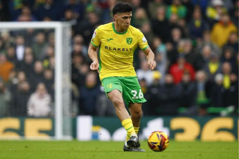 El chileno fue fundamental en el empate de Norwich City ante QPR.
