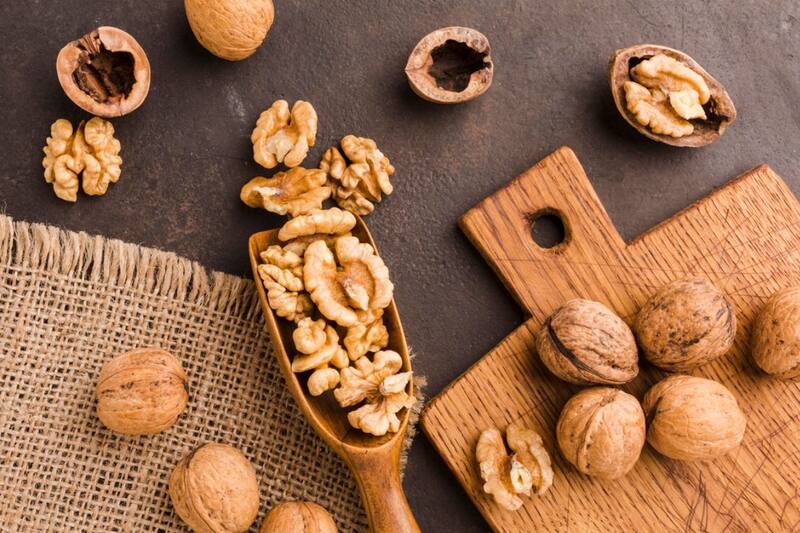 Suma nueces a tu dieta y mejora la salud de tu corazón.