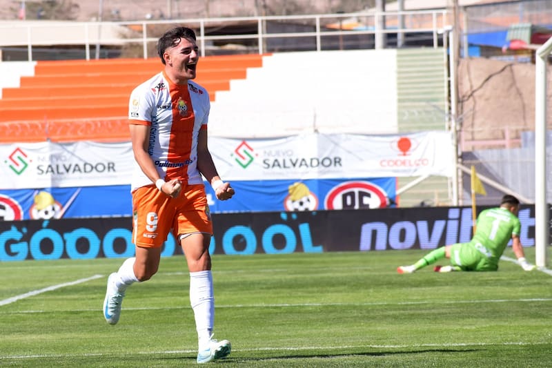 por el Campeonato Nacional. Agencia Aton