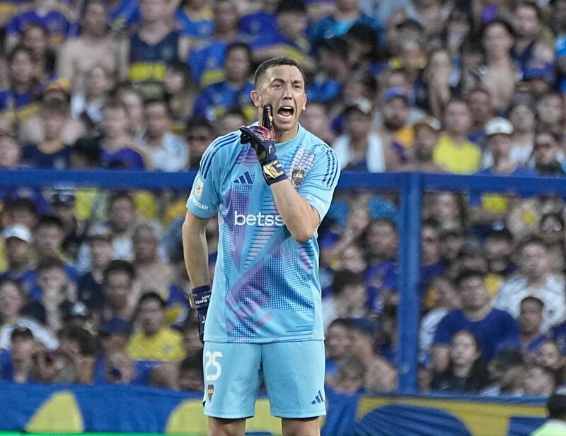 en su debut con Boca Juniors.