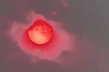 VIDEO | Extraño fenómeno de sol rojo se pudo ver en China