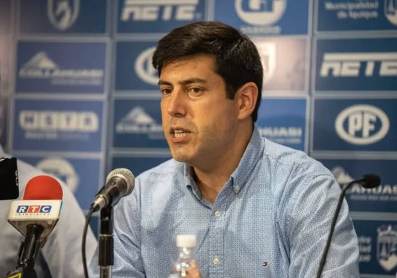 El presidente de Deportes Iquique vive un período complejo al mando de su club. Pero adelanta que si lo vende, "no será a cualquiera".