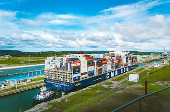 China pierde influencia en el Canal de Panamá: vende dos puertos claves por más de 22 mil millones de dólares