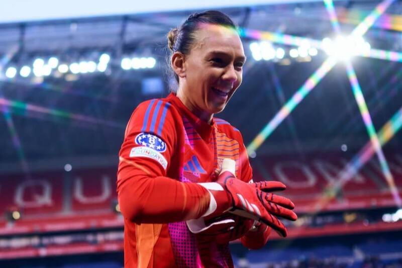 puso un pie en la final de la Champions League Femenina. Foto: @Tianeendler.