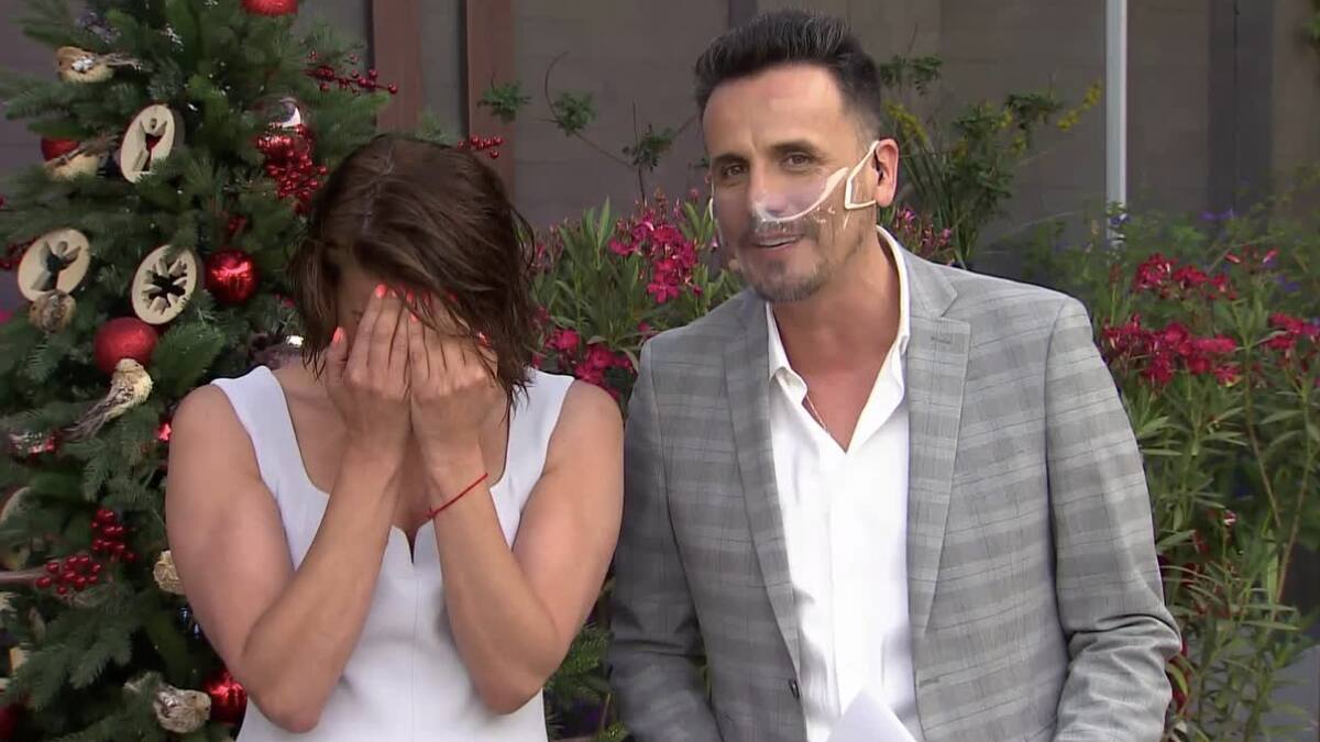 Tonka Tomicic protagoniza divertido chascarro en "Bienvenidos"