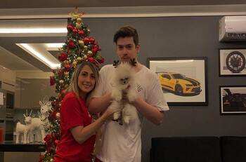 Para que la acompañé cuando él no esté: Nano Calderón sorprendió con lujoso obsequio para su perrita Coca