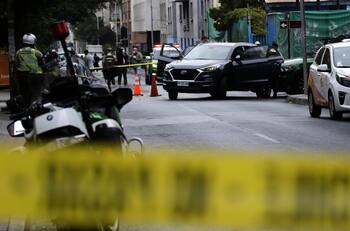 Persecución policial: Tres menores de edad robaron auto a conductor de aplicación de transporte y volcaron en Renca