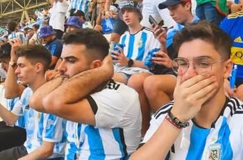 VIDEO | No lo podían creer: así reaccionaron Los Displicentes a la derrota de Argentina en el Mundial Qatar 2022