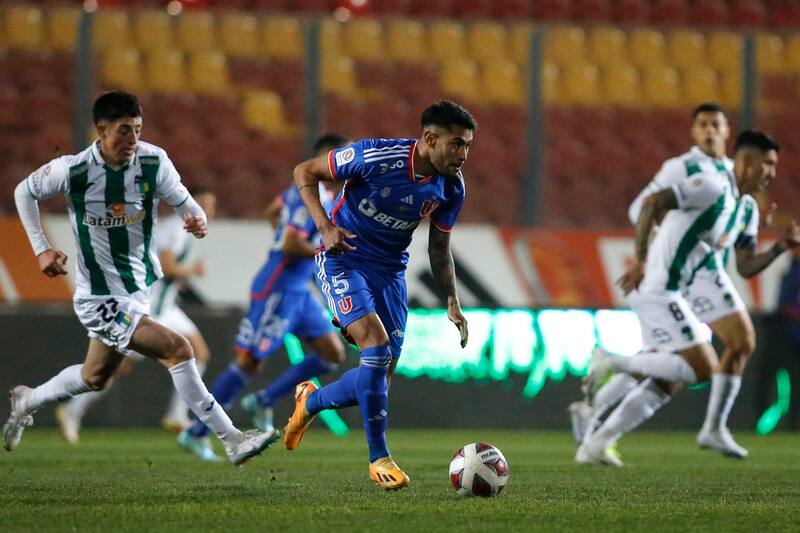 Emmanuel Ojeda quedó suspendido en la U.