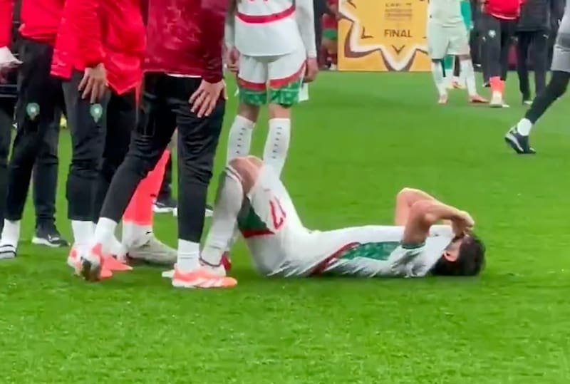 El llanto de los marroquíes tras perder en cancha la final de la AFCON. Hoy, el resultado se revirtió.