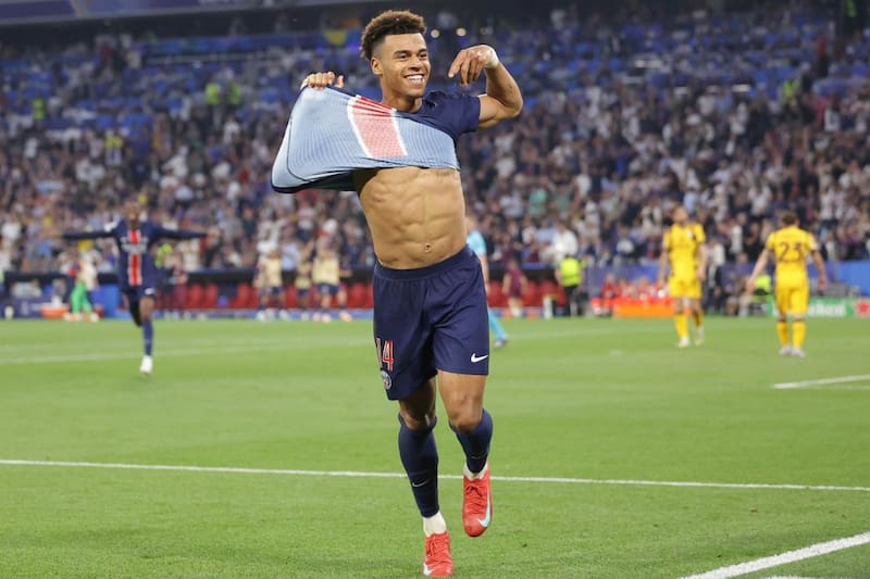 Désiré Doué marcó un doblete al Inter de Milán. Foto: EFE.