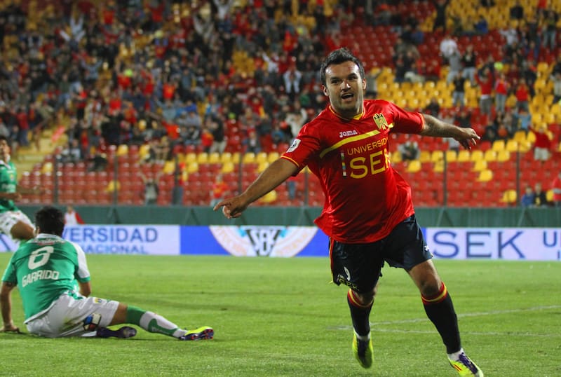 El ex delantero en Unión Española.