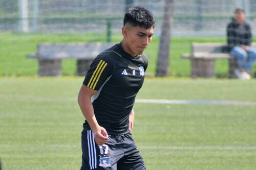 El ex Always Ready estará a prueba durante una semana más con el plantel de Proyección. Créditos: Sebastián Fuica.