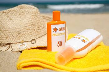Protector solar: revisa cómo elegir un buen filtro solar y cuál es la forma correcta de aplicarlo