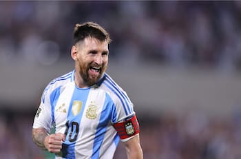 Hay campeones con la U y la UC: en España recordaron a 32 futbolistas que en algún minuto compararon con Messi