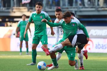 Colo Colo le busca reemplazo a Mauricio Isla y puso su vista en figura de Audax Italiano