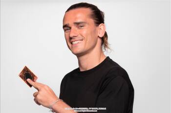 Konami confirma que Griezmann no será embajador de la marca ni rostro de PES 2022 por comentarios racistas