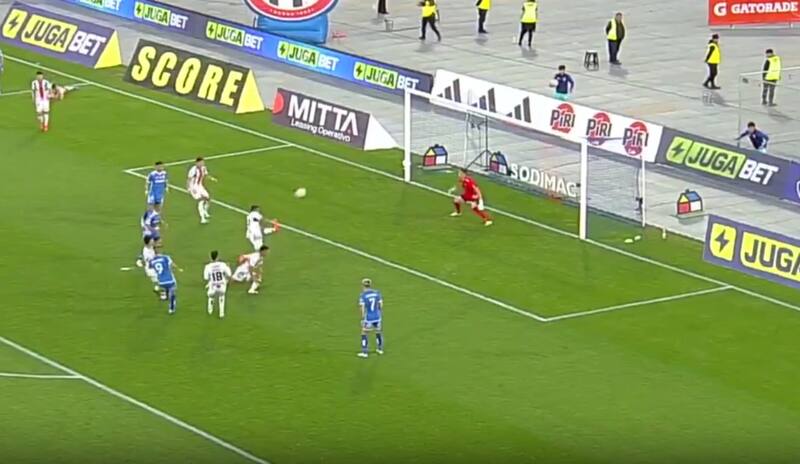 le ganó 1-0 a Palestino.