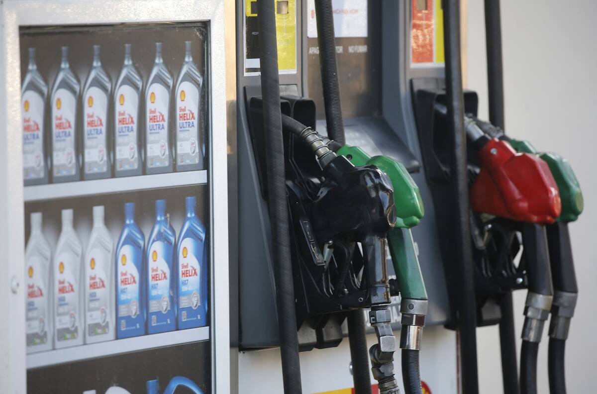Precios de las bencinas: Confirman la fecha hasta la cual seguiría bajando el combustible