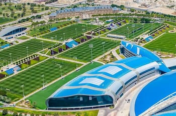 Ni comparados con Chile: Las pequeñas canchas con tribuna mecano donde se juega el Mundial Sub 17 de Qatar