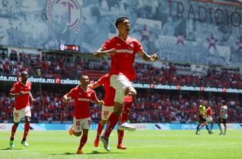 VIDEO| Está en racha: Valber Huerta anotó en triunfo parcial del Toluca ante el Atlas en México