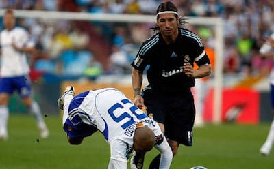 Casi lo sacó de Sudáfrica 2010: Sergio Ramos tuvo viral “reencuentro” con Chupete Suazo